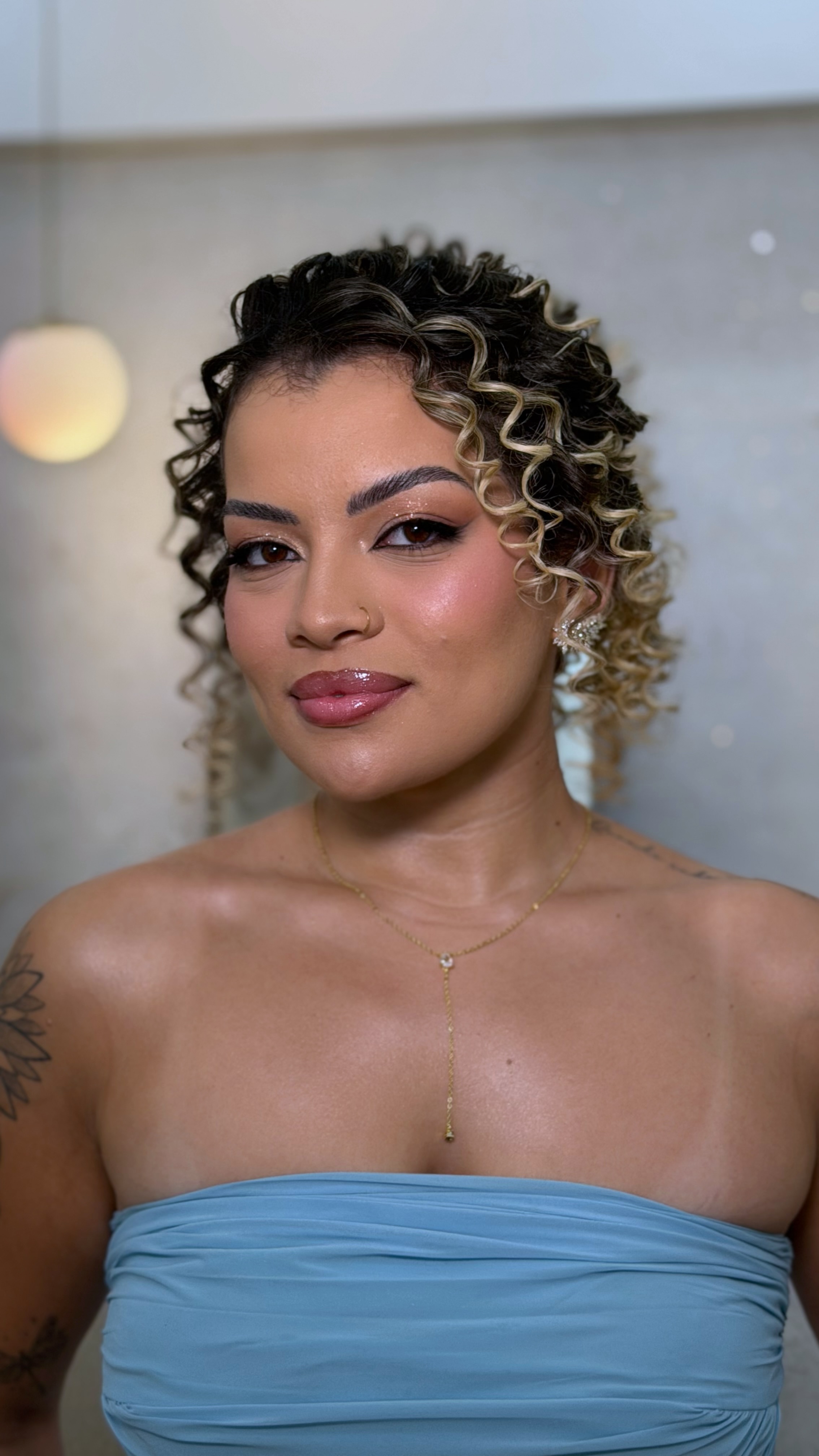 Make e hair